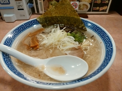 「【豚骨らぁめん(並盛・130g)750円】→600円」@特級豚骨 中華そば湊生の写真