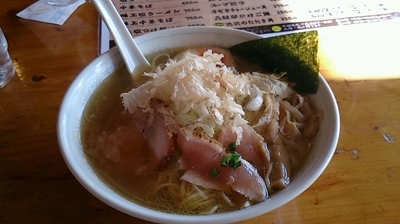 「芳醇鶏だしラーメン800限定7食」@阿波家 烏山店の写真