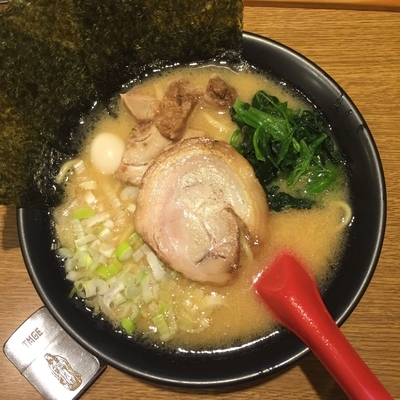 「味噌豚骨（並）＋ぶつ切りチャーシュー」@武松家 仲見世通り店の写真