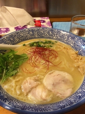「濃厚鶏白湯らーめん」@濃厚鶏白湯らーめん 麺屋一楽の写真
