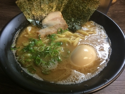 「海苔半熟味玉ラーメン」@博多無邪気の写真