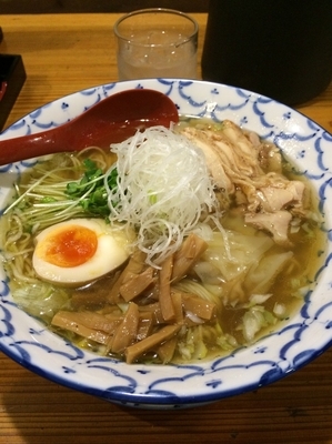 「わんたんとり塩めん」@武藤製麺所の写真