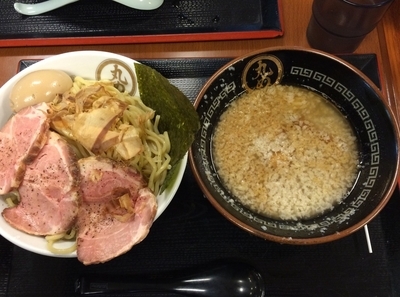「特製背脂煮干しつけ麺 1000円」@丸め 田無ファミリーランド店の写真