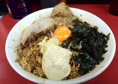 「汁なし（中）全マシ」@ラーメン一心の写真