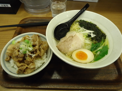 「期間限定『生姜塩(￥780)』と『肉丼(￥290)』」@麺処直久 海老名ビナウォーク店の写真