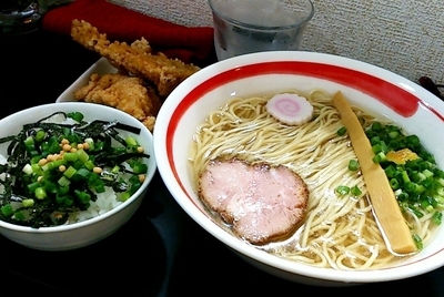 「限定アゴ塩らーめん＋お茶漬けセット」@自家製麺SHINの写真