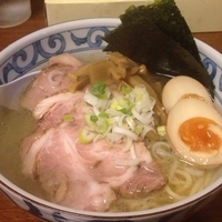 特製塩らーめん(限定)750円