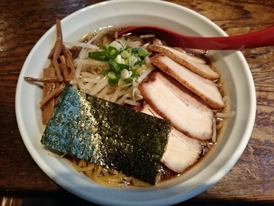 「焦がし醤油ラーメン(大)」@大公の写真