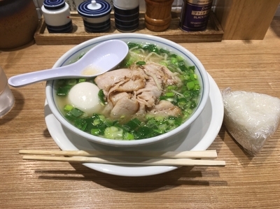 「バラそば＋塩味玉＋塩むすび」@玉 バラそば屋 中野店の写真