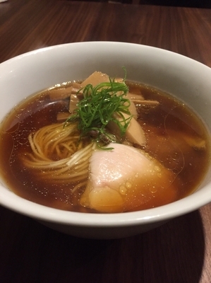 「醤油ラーメン」@らぁめん鴇の写真