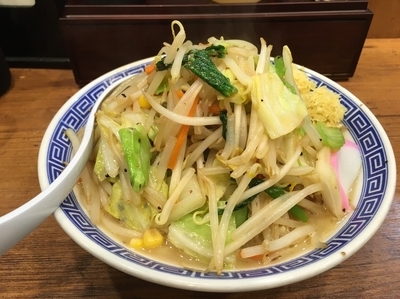 「タンメン＋ビール」@トナリ 森下店の写真