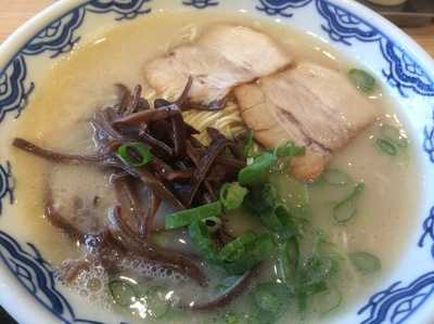 「博多ラーメン」@由○ 品川港南店の写真