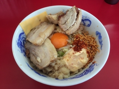 「まぜそば(全マシ・小豚マシ)」@ジャンクガレッジ 東大宮店の写真