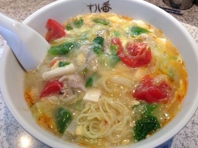 「酸辣湯麺」@十八番の写真