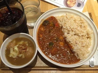 「7種の野菜のラタトゥイユカレー」@Soup Stock Tokyo Cafe ラゾーナ川崎店の写真