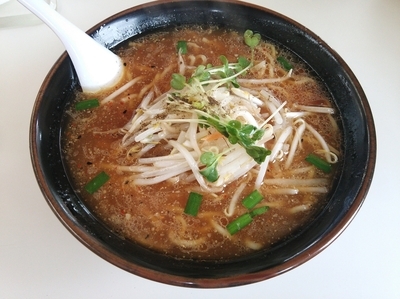 「しょうゆラーメン（大盛）」@くるまやラーメン 松本渚店の写真