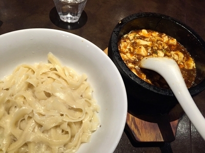 「頂点石焼麻婆つけ刀削麺」@陳家私菜 五反田店の写真