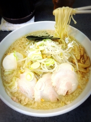 「ハッスル復刻ラーメン¥740」@ハッスルラーメンホンマ 亀戸本店の写真
