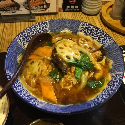 「日替りB 豚肉の甘辛炒めラーメンセット 840円」@鉄板餃子房 満天食堂の写真