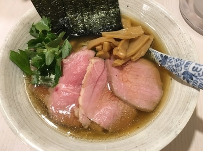 「豚肩ロースチャーシュー醤油そば/ 980円」@麺処 きなりの写真