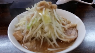 「小盛　野菜ちょい増し、アブラ」@麺屋 鳳の写真