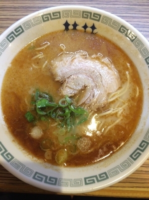 「朝ラーメン500円」@桂花ラーメン 新宿ふぁんてんの写真