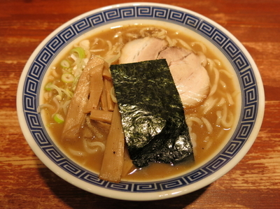 「中華そば(並盛):800円」@前勝軒の写真