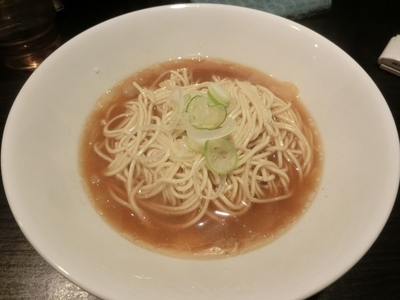 「比内鶏そば（ねぎのみ） 小」@自家製麺 伊藤 銀座店の写真