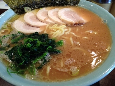 「ラーメン ＋ チャーシュー」@横浜家系らーめん いずみ家の写真