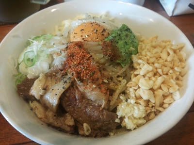 「まぜそば 大盛」@ラーメン めろうの写真