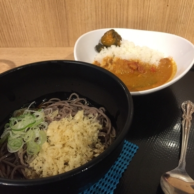「冷し朝定食カレー（￥390）」@よもだそば 銀座店の写真
