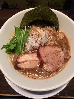 「天破濃厚ブラック(730円)」@麺将 天破の写真