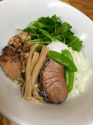 「＜本日20食夜限定＞ ブリテリ油そば ￥450」@中華そば よしかわの写真