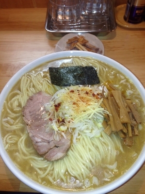 「塩ラーメン 大盛」@自家製中華そば としおかの写真