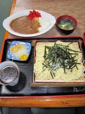 「中華ざる（醤油）とミニカレー　850円」@辰巳庵の写真