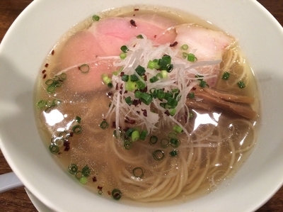 「塩拉麺」@創作麺工房 鳴龍の写真