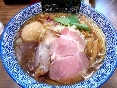「極上煮干しそば　780円＋中盛り　50円＋味玉ｸｰﾎﾟﾝ」@煮干しつけ麺 宮元の写真