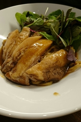 「ちー油の脂ソバ トリュフの香り 洋風トントロチャーシュー乗せ」@らー麺屋 バリバリジョニーの写真