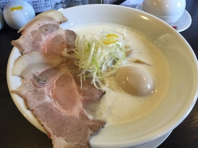 「エスプーマ LUSSO」@らあめんLAB HANAIKEの写真