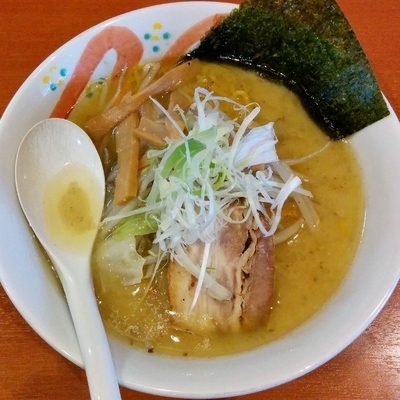 「らぁめん 白」@らぁめん くらりの写真