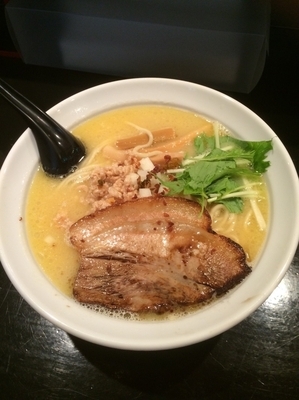 「鶏SOBA」@麺屋しゅうの写真