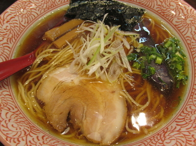 「醤油らーめん　「720円」」@らーめん詩の写真