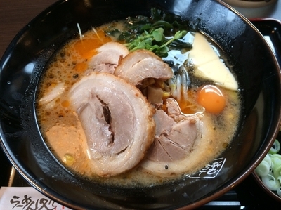 「ニンラーチャーシューメン」@らーめん はんぐりーの写真