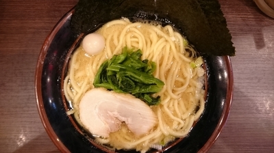 「醤油ラーメン￥700 (ライスサービス)」@横浜家系ラーメン 一刀家 秋葉原店の写真