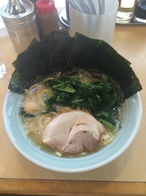 「塩ラーメン＋海苔ダブル」@壱六家 大森店の写真
