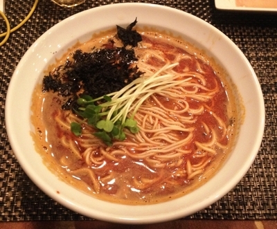 「四川式カレー煮干そば かけ」@灰汁中華 丿貫の写真