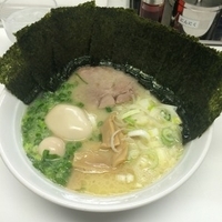 鶏白湯ラーメン＋味玉＋海苔