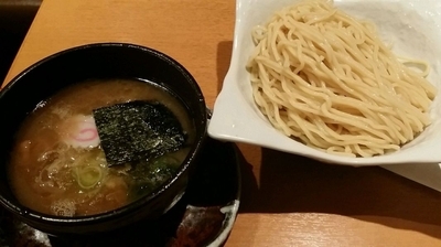 「つけ麺(中盛り)」@自家製熟成麺 吉岡の写真