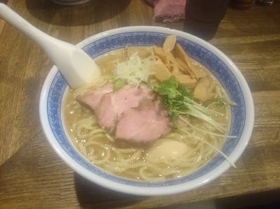 「ラーメン大盛り特増し」@燦燦斗の写真