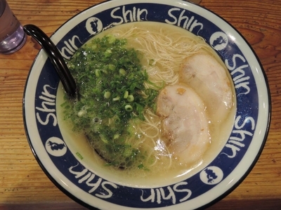 「ラーメン」@博多らーめん ShinShin 天神本店の写真